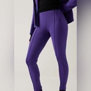Athleta Women’s Glacier Snow Skinny Pant Noble Blue (Purple) Size 8